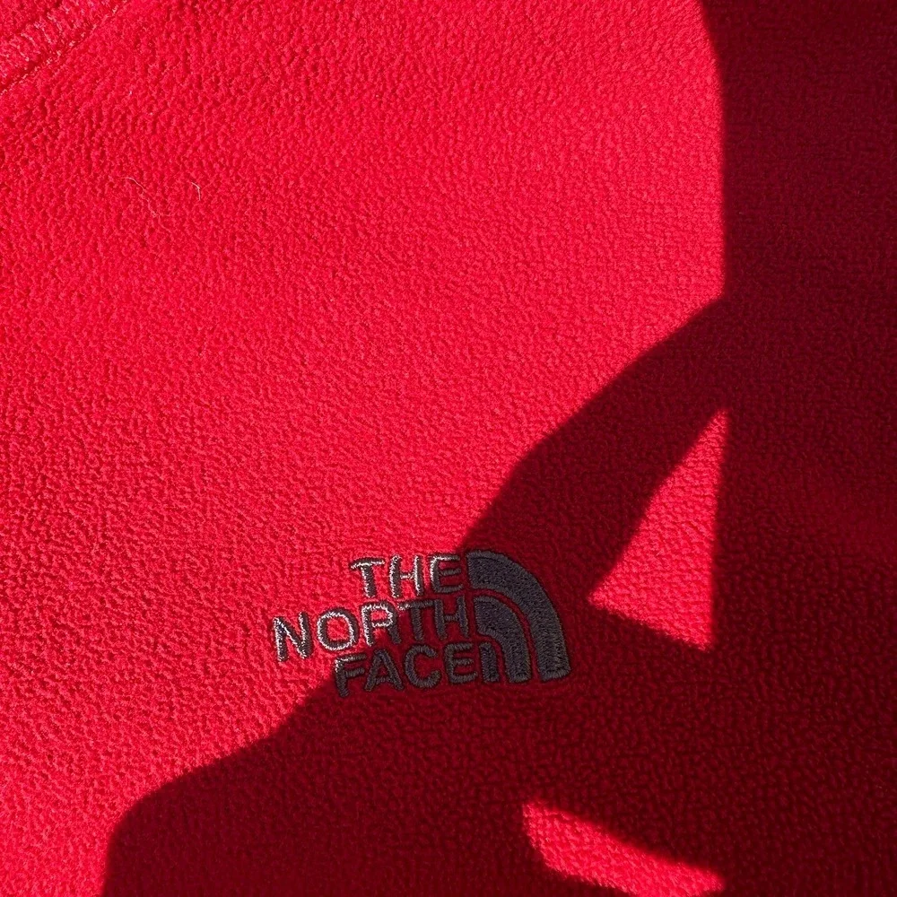 The North Face Mens TKA 100 Polartec Quarter Zip Fleece Pullover Red Medium